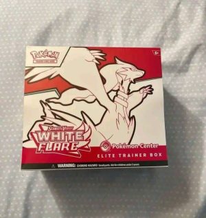 Mega Evolution Lucario ETB